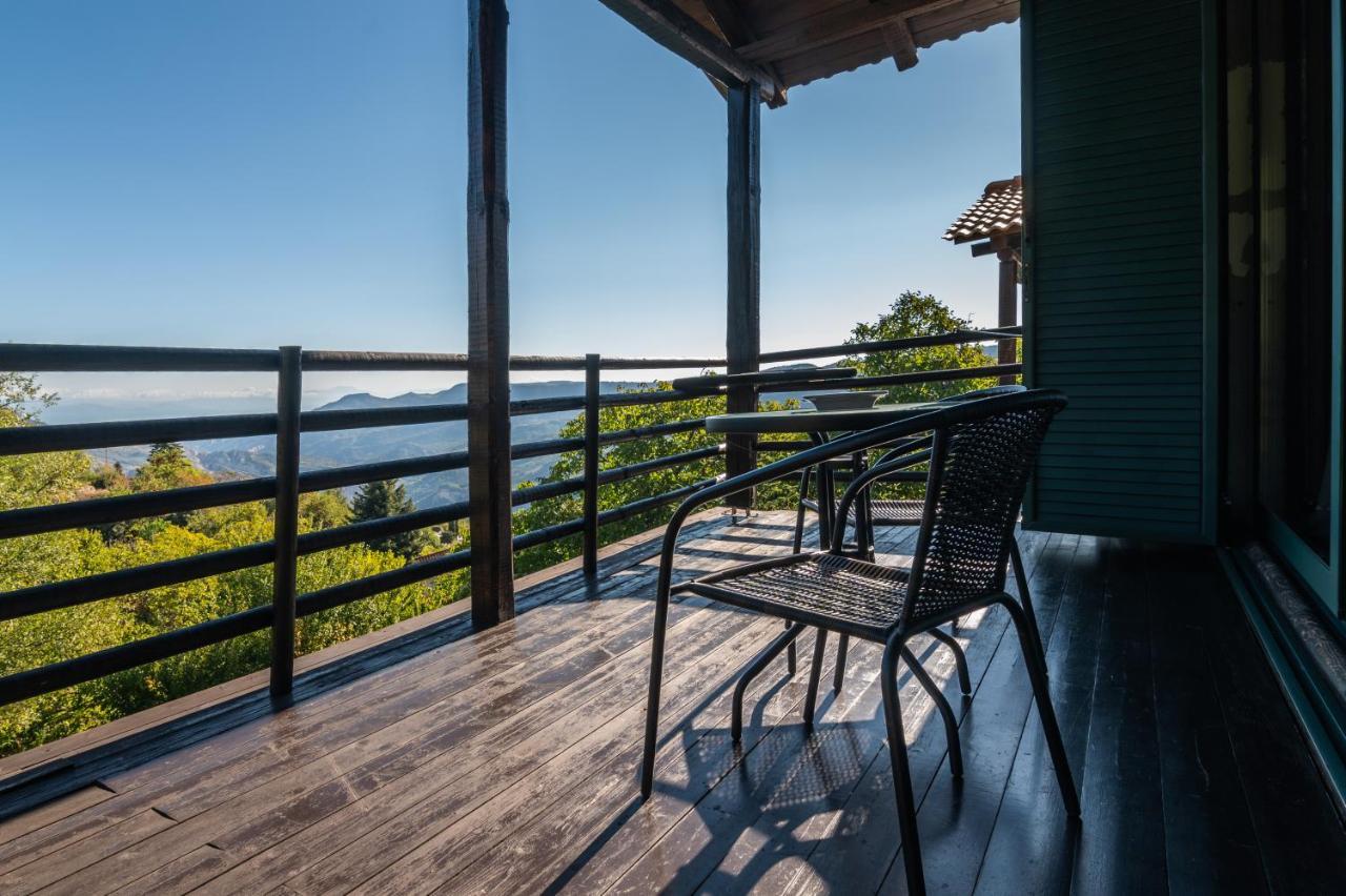 Kato Sinikia Trikalon Vathyskia Guesthouse מראה חיצוני תמונה