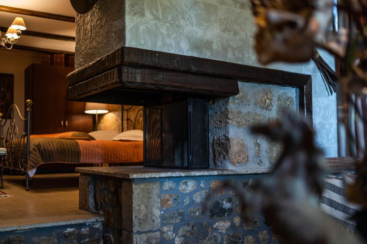 Kato Sinikia Trikalon Vathyskia Guesthouse מראה חיצוני תמונה